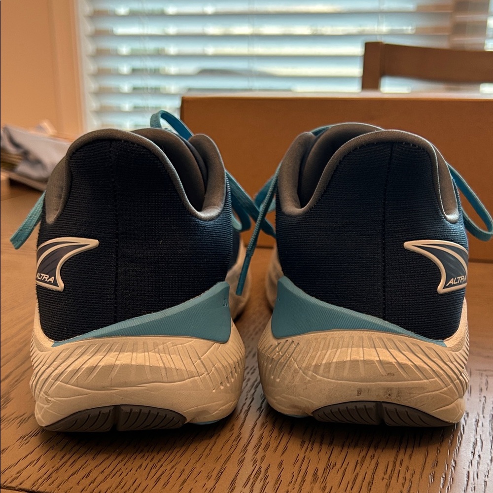 Altra Experience Form Running Shoe - Navy/Light Blue - Picture 6 of 9